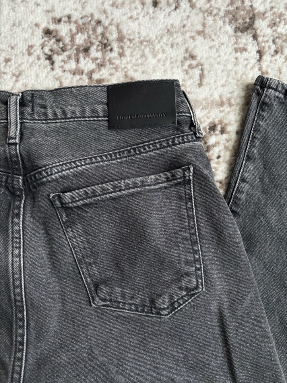 Citizens Of Humanity Emerson Boyfriend Black Washed Distressed Denim Jeans - Picture 8 of 10